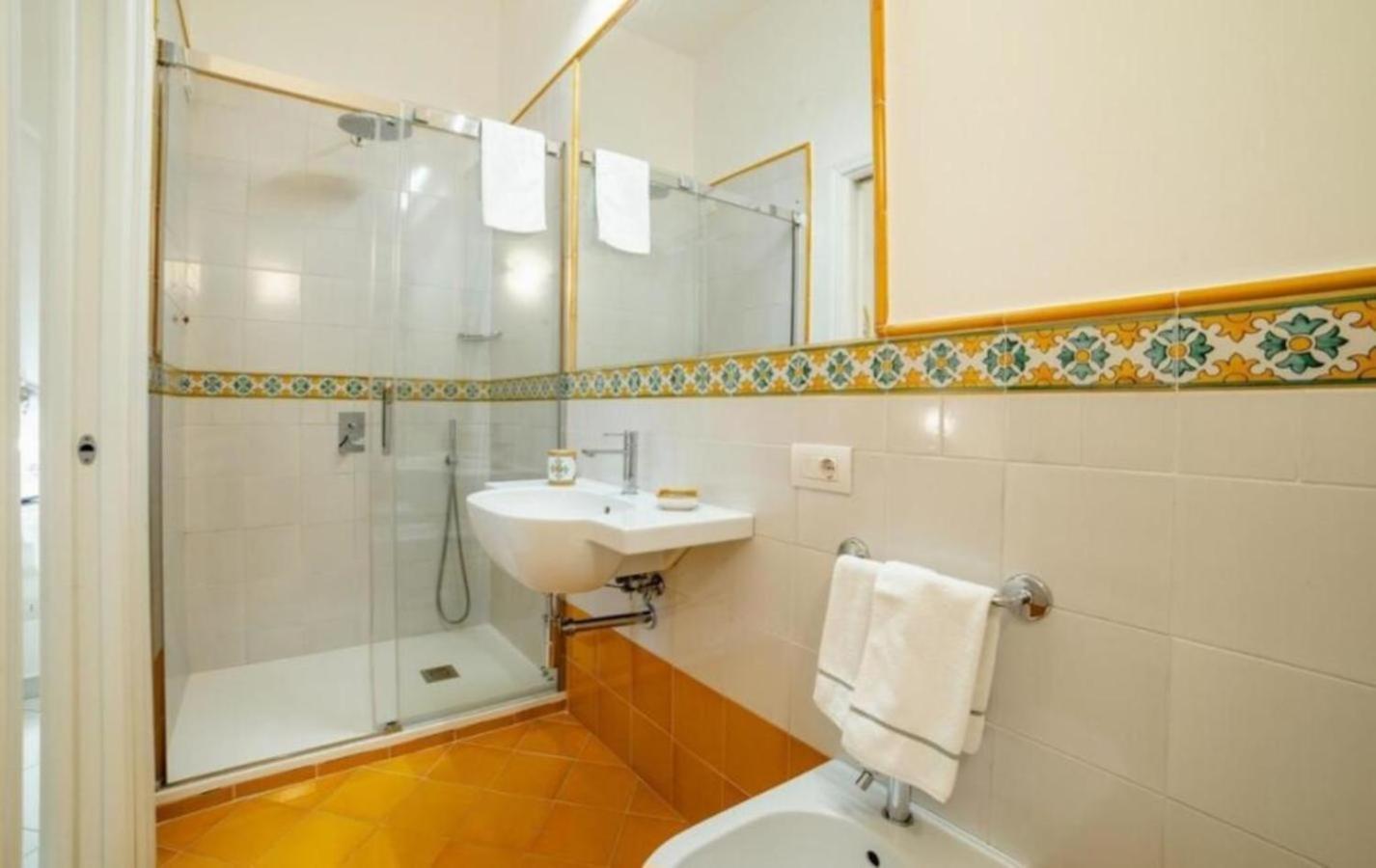 La Dolce Vita Ravello - Two Bedroom Apt With Sea View Terrace מראה חיצוני תמונה